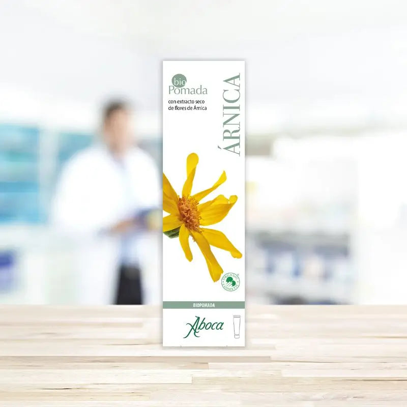 Aboca Biopomada Arnica Biopomada Arnica - Tubo De 50 Ml, Refrescante Y Lenitiva, Alivio Cutáneo, 50 ml