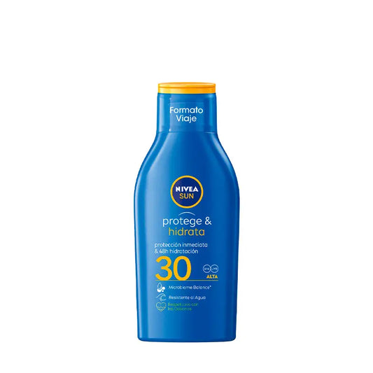 NIVEA Sun Fp30 Protege & Hidrata Loción Solar Tamaño Viaje, 100 ml